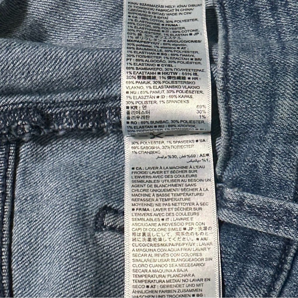 Gap Mid Rise Wide Leg Cropped Jeans Blue Medium Wash Denim Size 26 /2 Petite - Picture 14 of 15